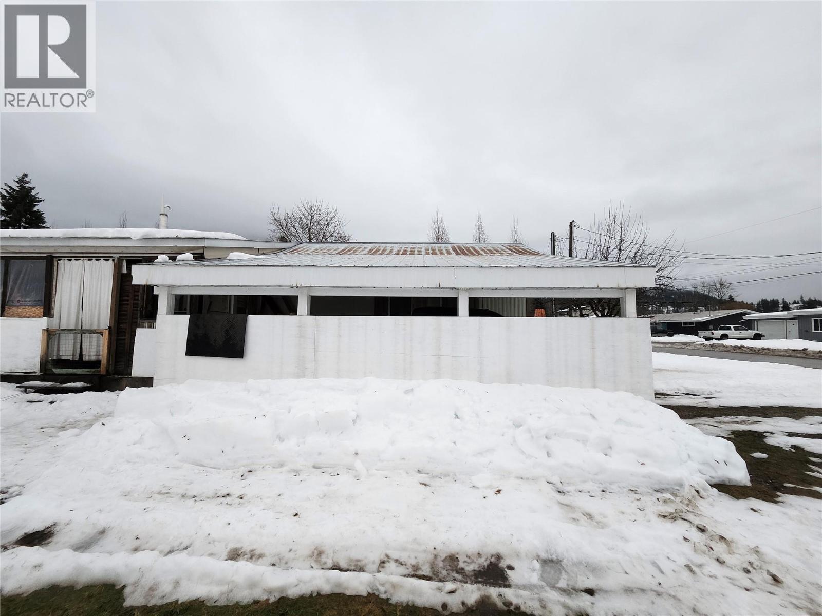 327 Edward Street, Revelstoke, British Columbia  V0E 2S0 - Photo 4 - 10372312