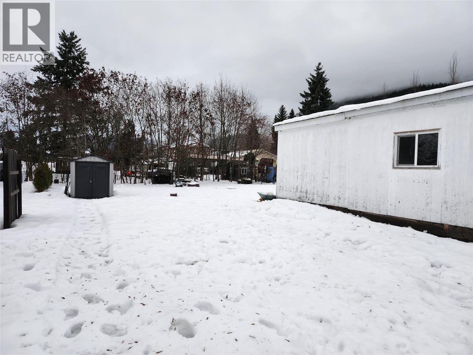 327 Edward Street, Revelstoke, British Columbia  V0E 2S0 - Photo 7 - 10372312