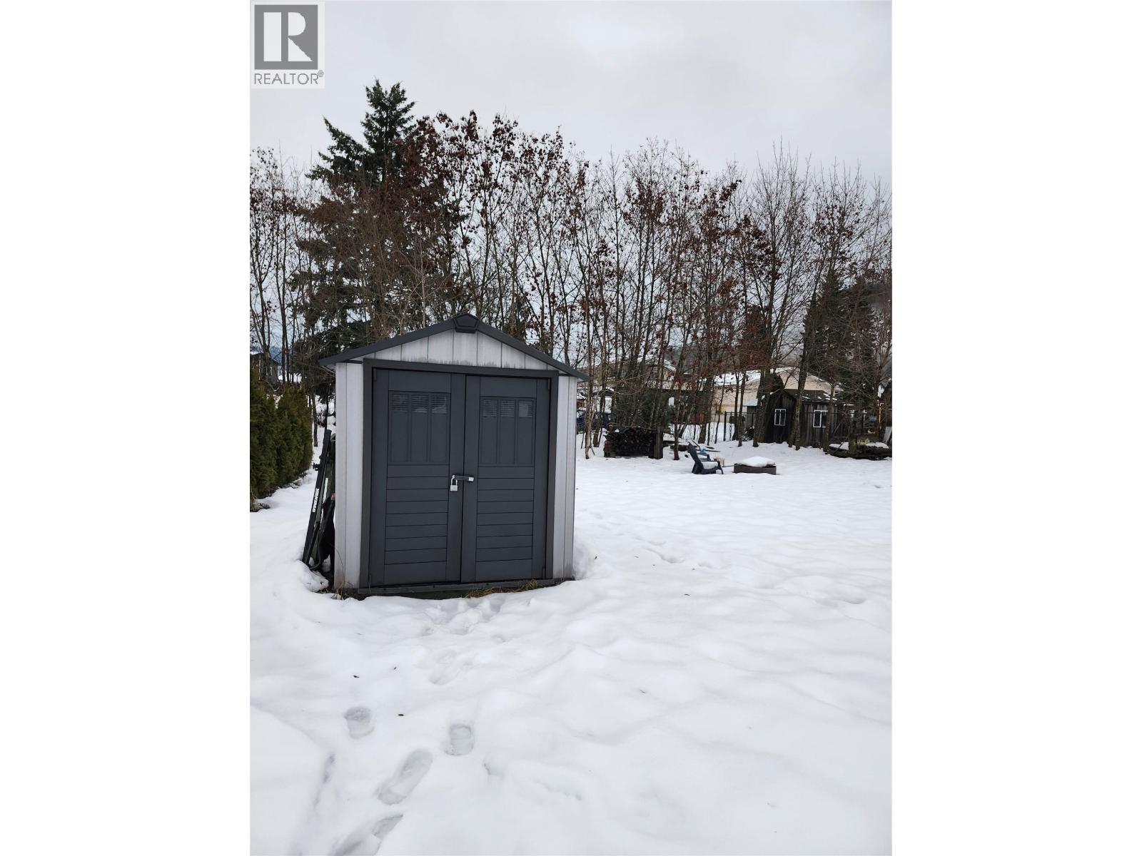 327 Edward Street, Revelstoke, British Columbia  V0E 2S0 - Photo 8 - 10372312