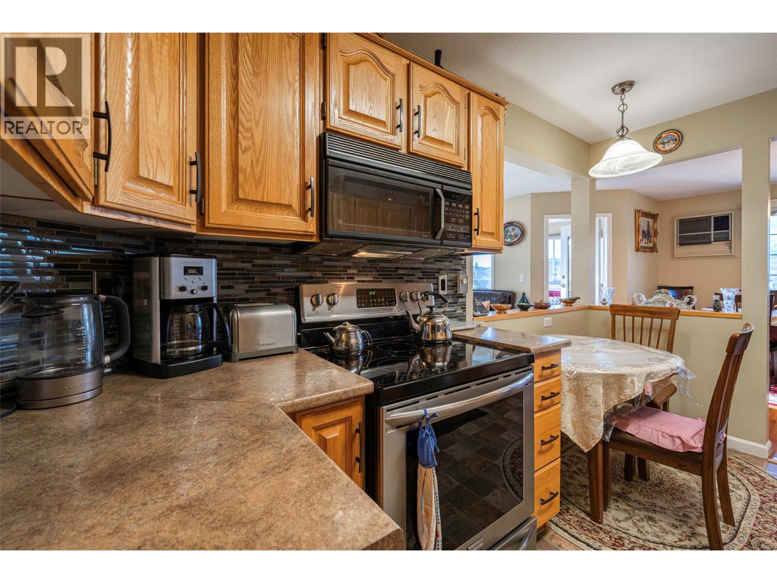 945 Lawrence Avenue Unit# 308, Kelowna, British Columbia  V1Y 6M3 - Photo 7 - 10372319