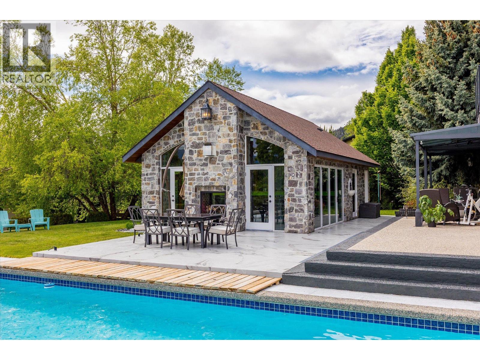 3105 Thacker Drive Unit# 7, West Kelowna, British Columbia  V1Z 1X5 - Photo 47 - 10372006