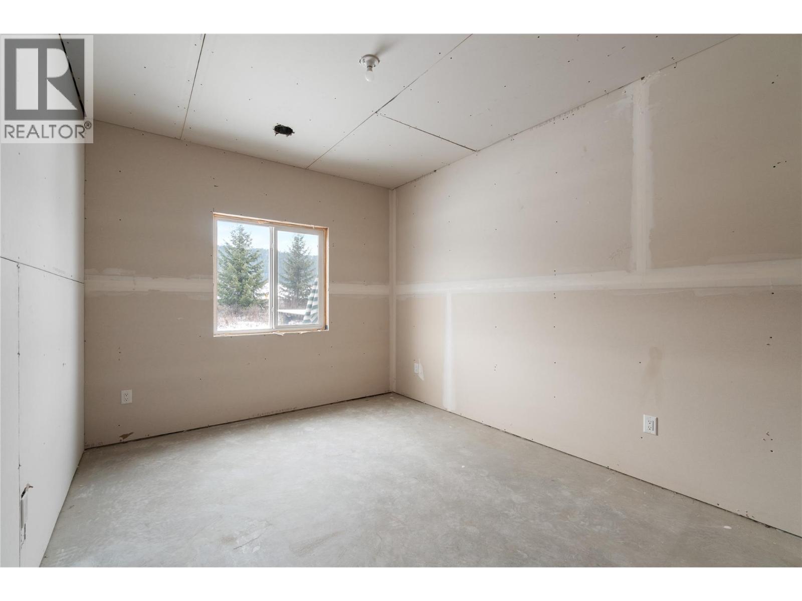 148 4th Avenue, Grindrod, British Columbia  V0E 1Y0 - Photo 32 - 10372295