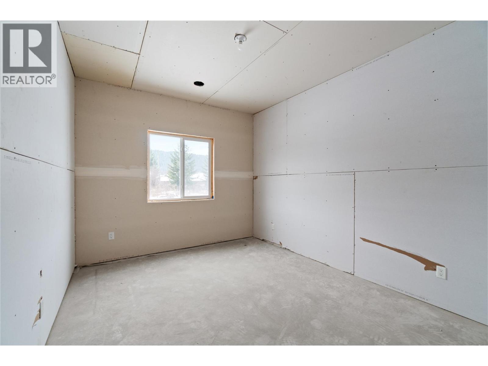 148 4th Avenue, Grindrod, British Columbia  V0E 1Y0 - Photo 35 - 10372295