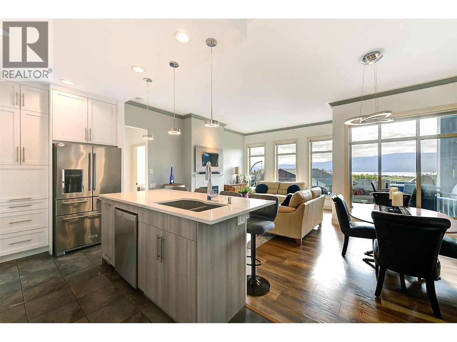 2135 Madera Court, Westbank, British Columbia  V4T 3H7 - Photo 11 - 10372797
