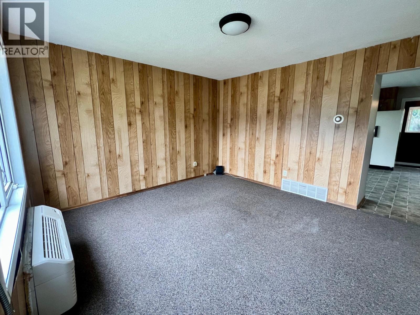 141 15th Avenue N, Creston, British Columbia  V0B 1G0 - Photo 12 - 10372402