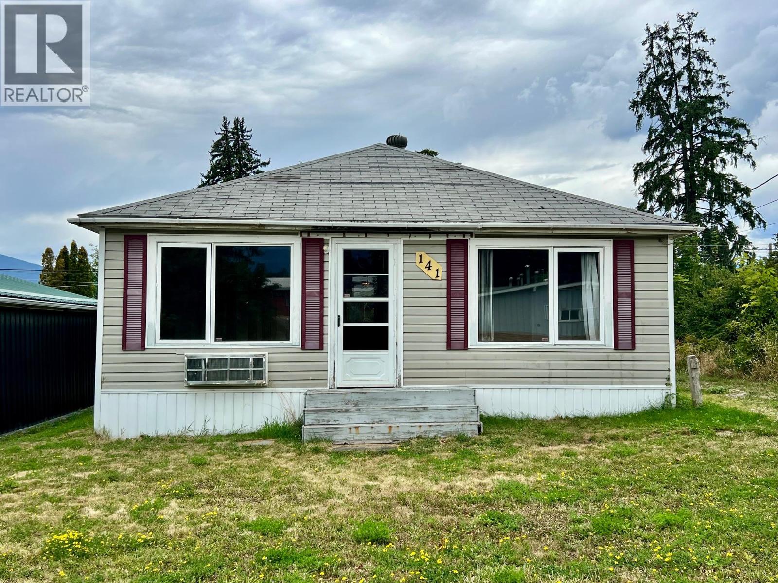141 15th Avenue N, Creston, British Columbia  V0B 1G0 - Photo 19 - 10372402