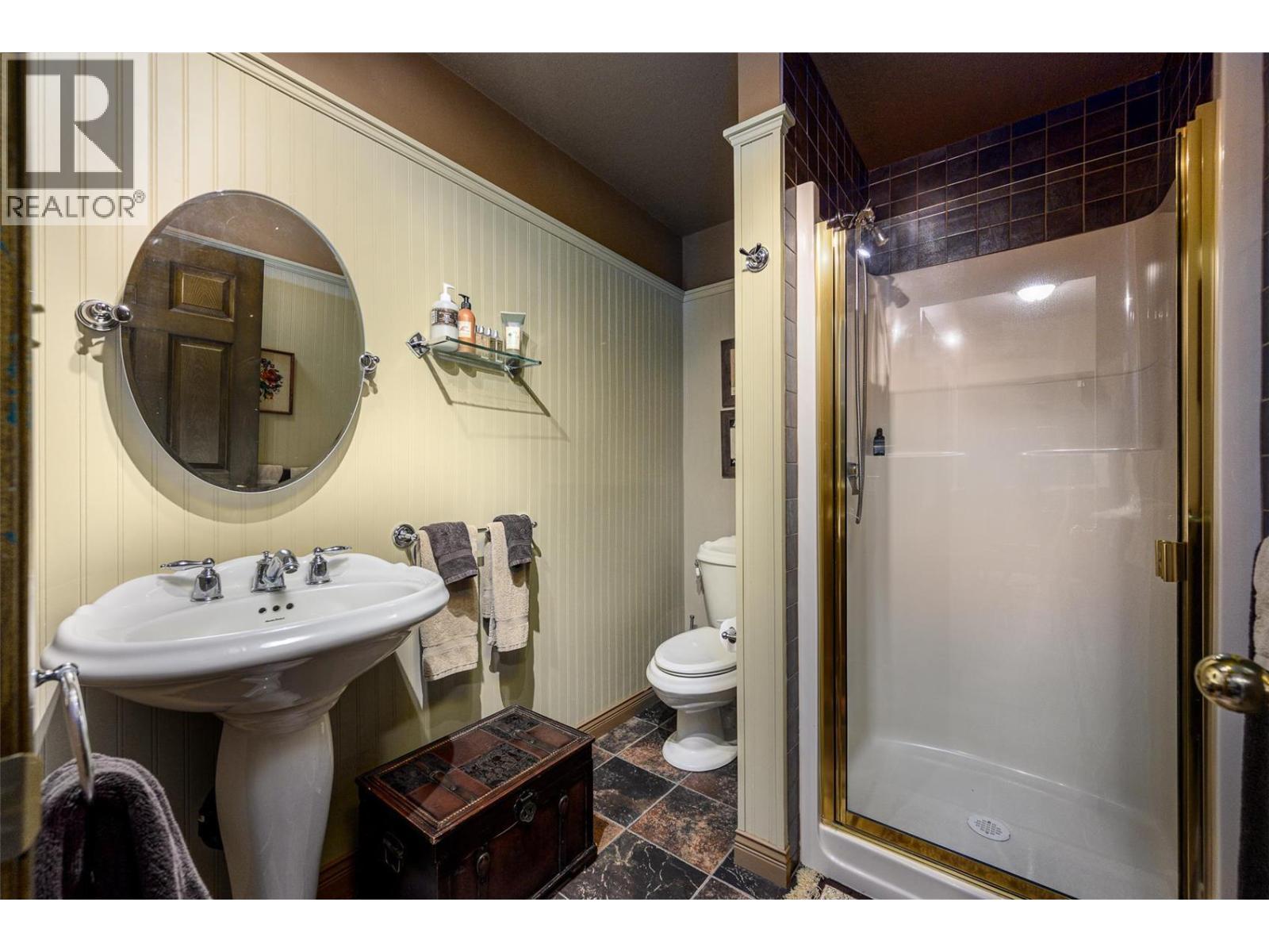 9310 Kalamalka Road, Coldstream, British Columbia  V1B 1L1 - Photo 51 - 10372923