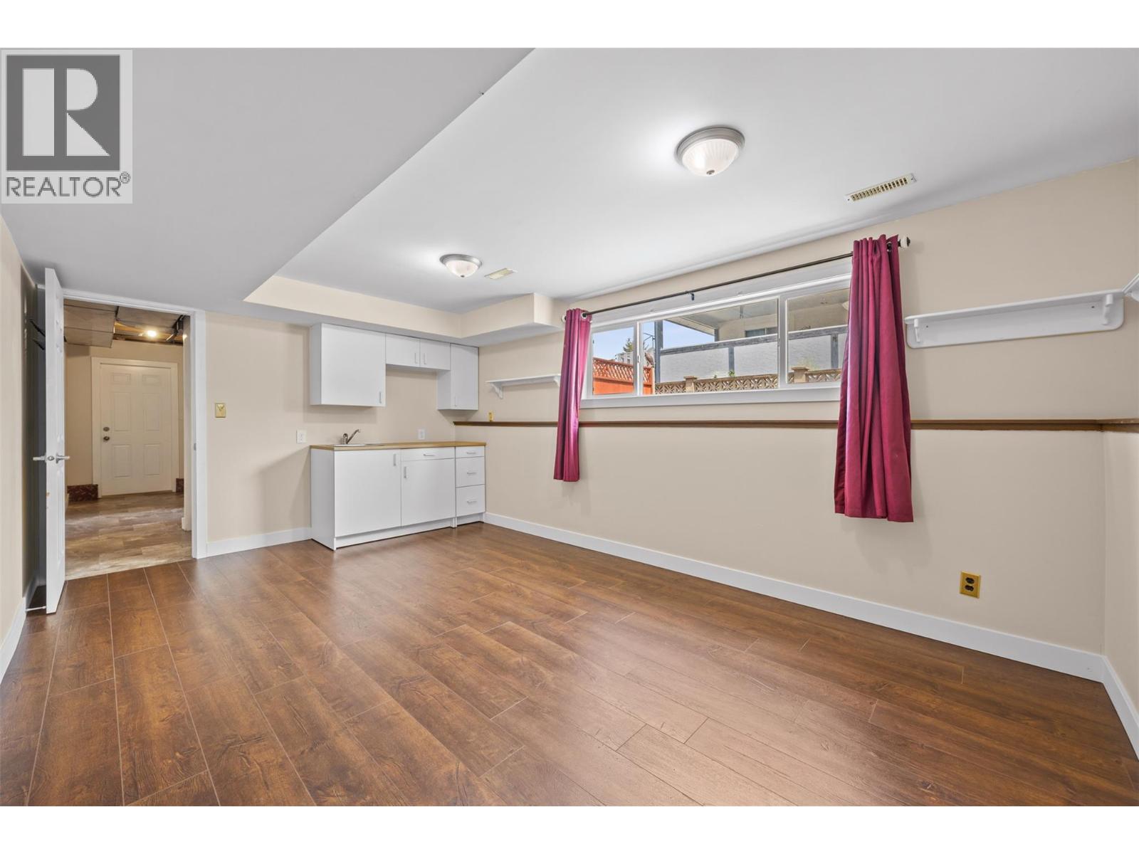 645 Mark Road, Kelowna, British Columbia  V1X 5G8 - Photo 32 - 10372691
