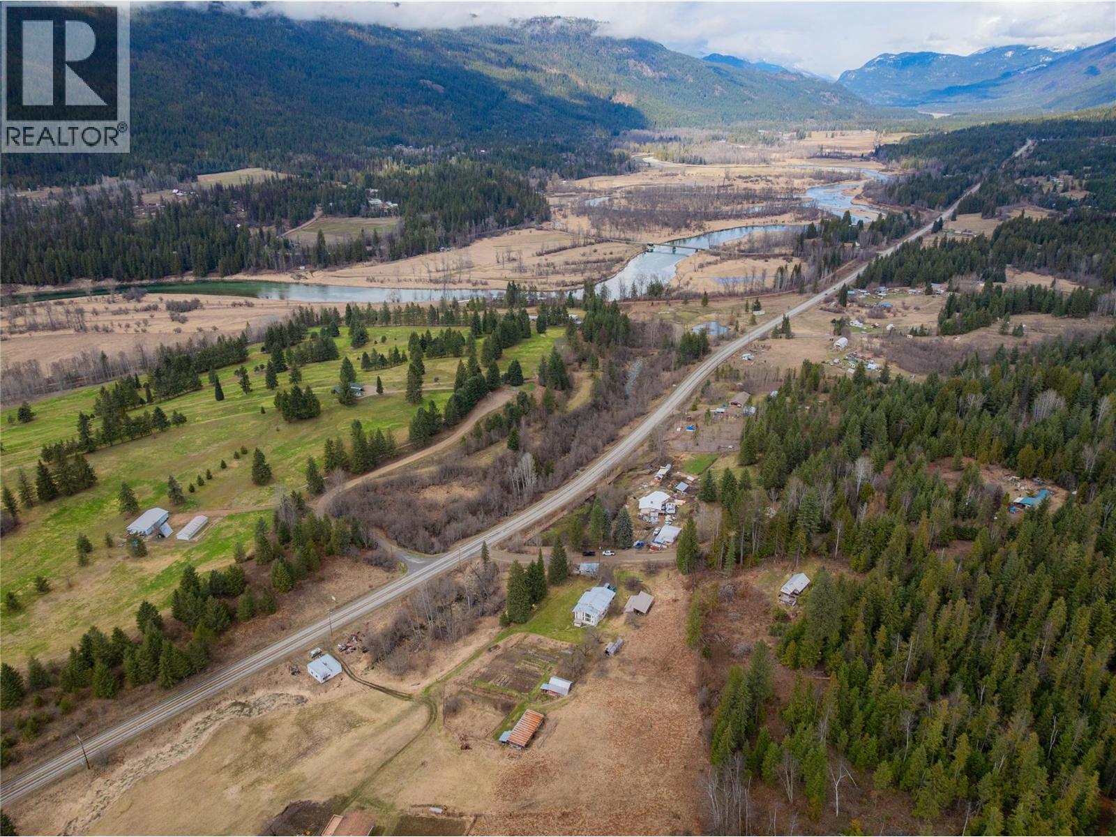 6943 Kanigan Road, Appledale, British Columbia  V0G 2J0 - Photo 13 - 10372926