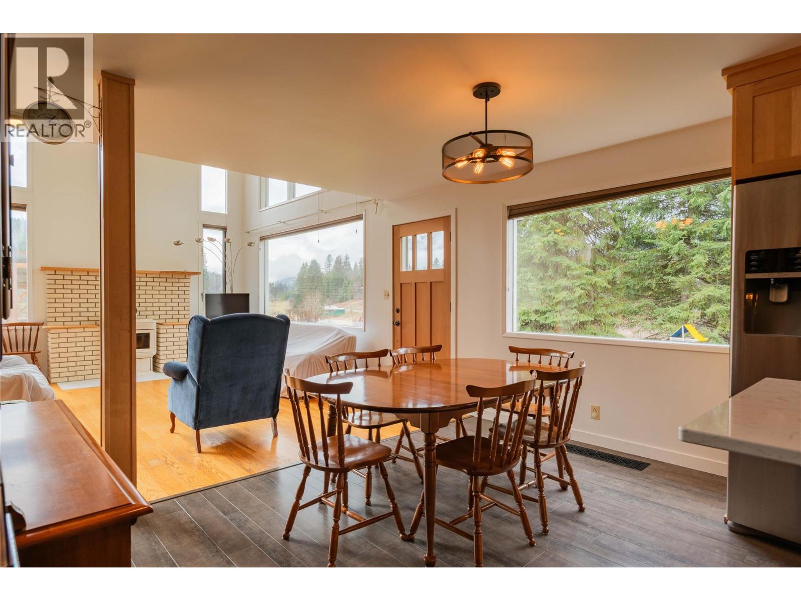 6943 Kanigan Road, Appledale, British Columbia  V0G 2J0 - Photo 24 - 10372926