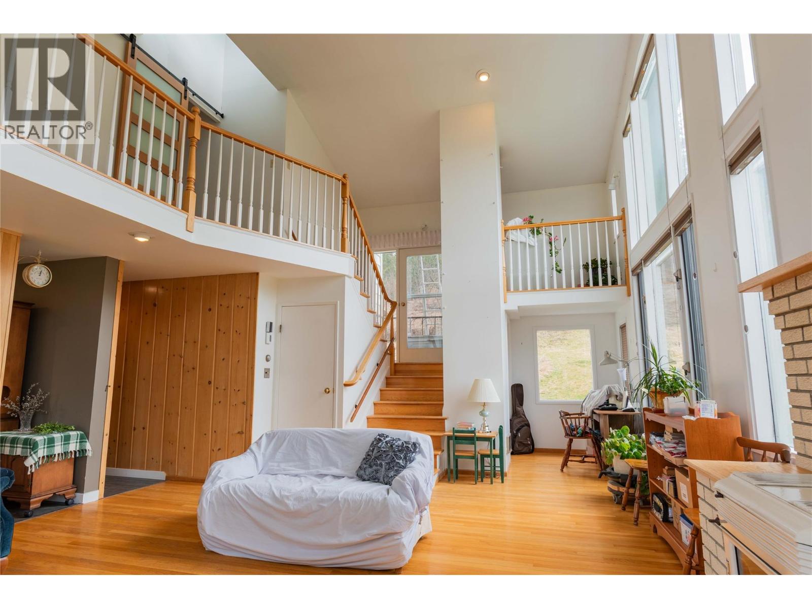 6943 Kanigan Road, Appledale, British Columbia  V0G 2J0 - Photo 33 - 10372926