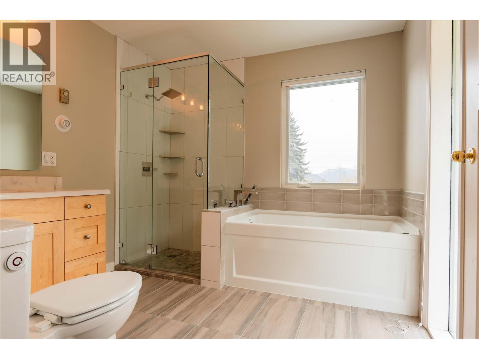 6943 Kanigan Road, Appledale, British Columbia  V0G 2J0 - Photo 48 - 10372926