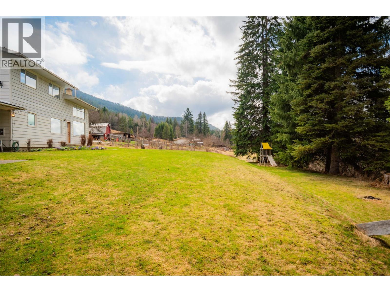 6943 Kanigan Road, Appledale, British Columbia  V0G 2J0 - Photo 65 - 10372926