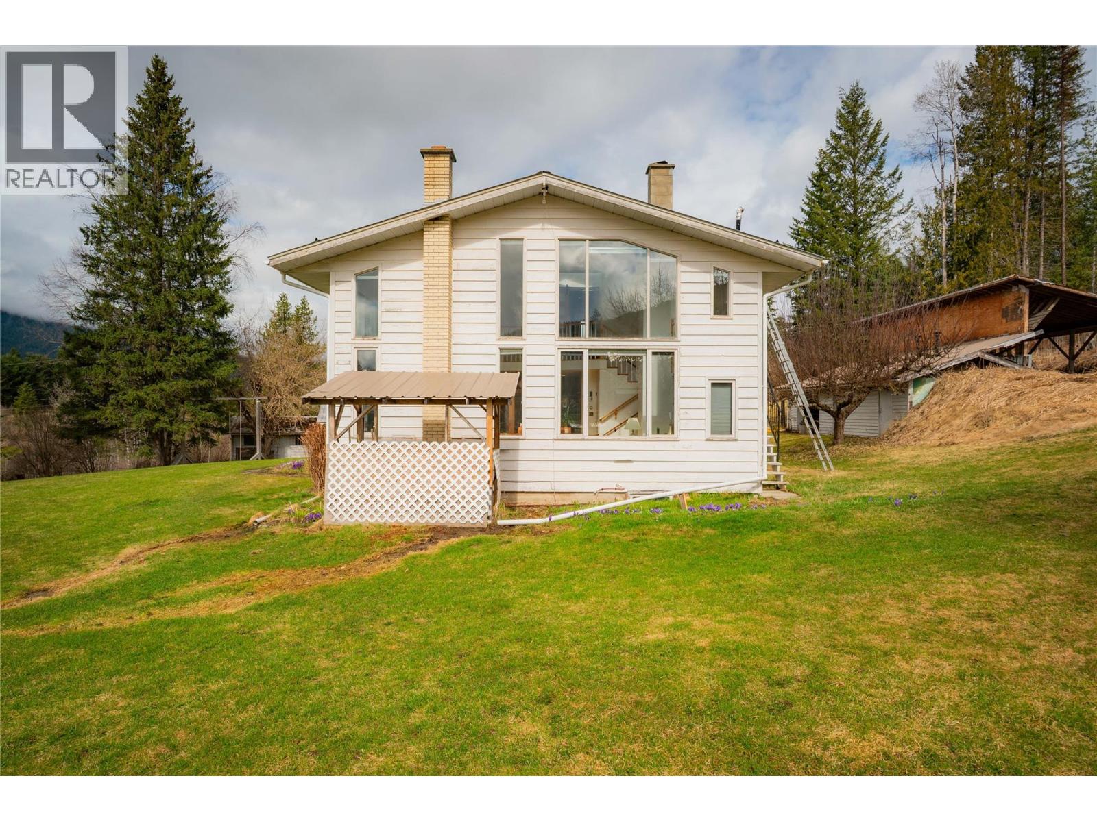 6943 Kanigan Road, Appledale, British Columbia  V0G 2J0 - Photo 72 - 10372926