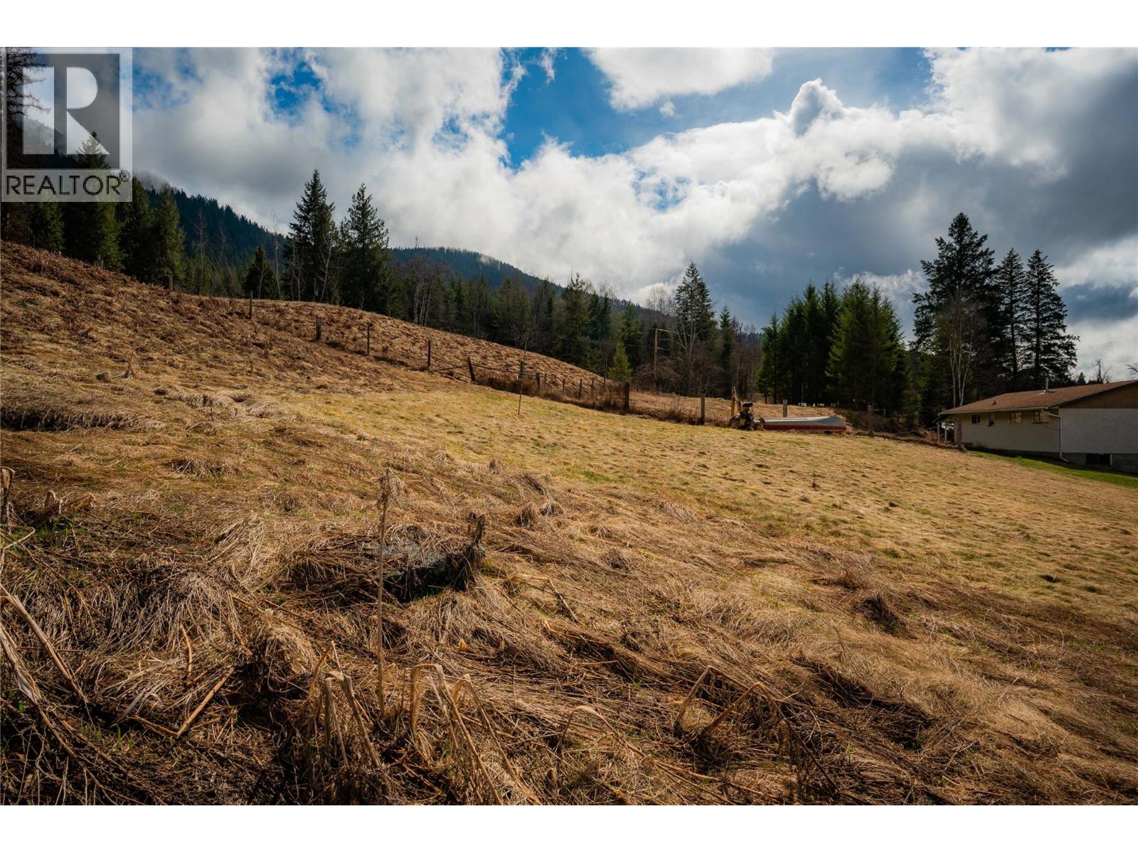 6943 Kanigan Road, Appledale, British Columbia  V0G 2J0 - Photo 90 - 10372926