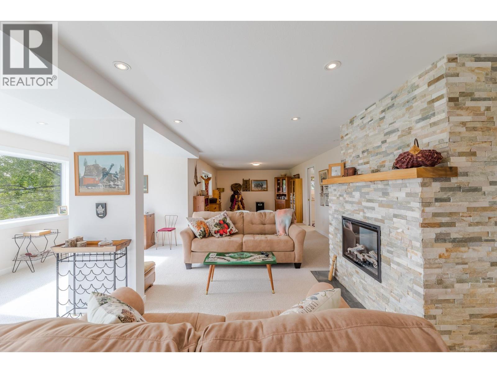 101 Knippelberg Road, Oliver, British Columbia  V0H 1T5 - Photo 15 - 10372987