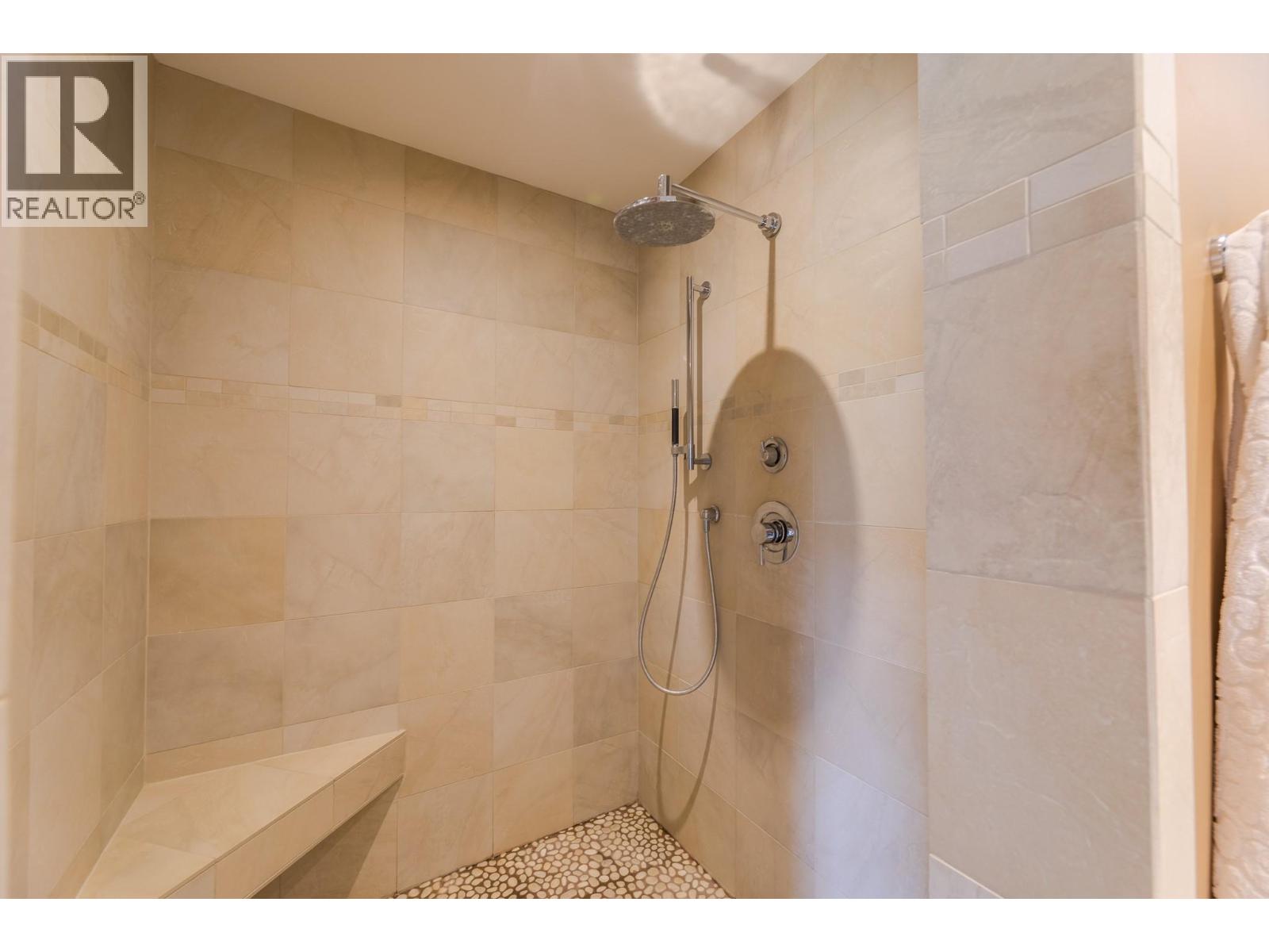 101 Knippelberg Road, Oliver, British Columbia  V0H 1T5 - Photo 24 - 10372987