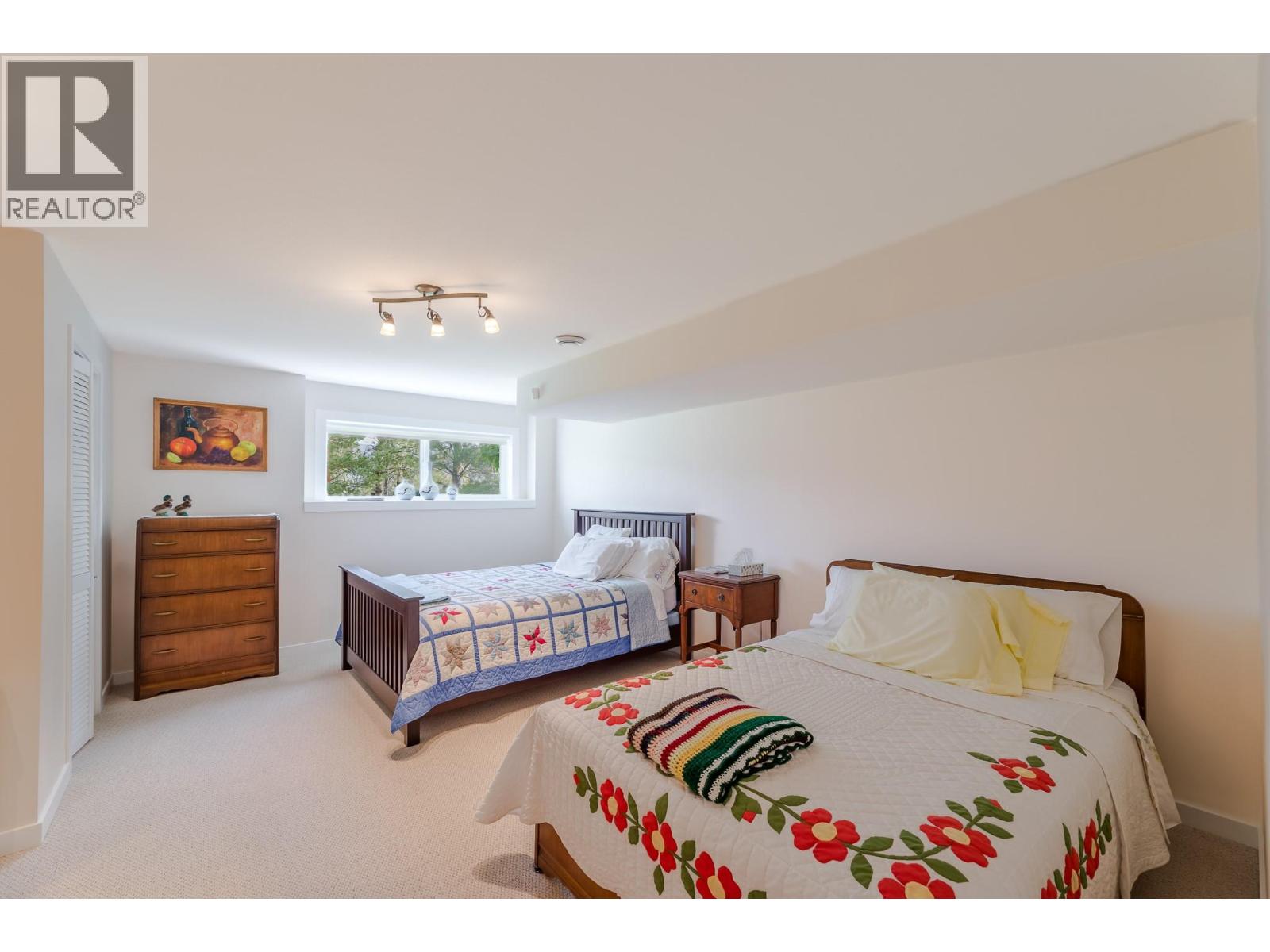 101 Knippelberg Road, Oliver, British Columbia  V0H 1T5 - Photo 25 - 10372987