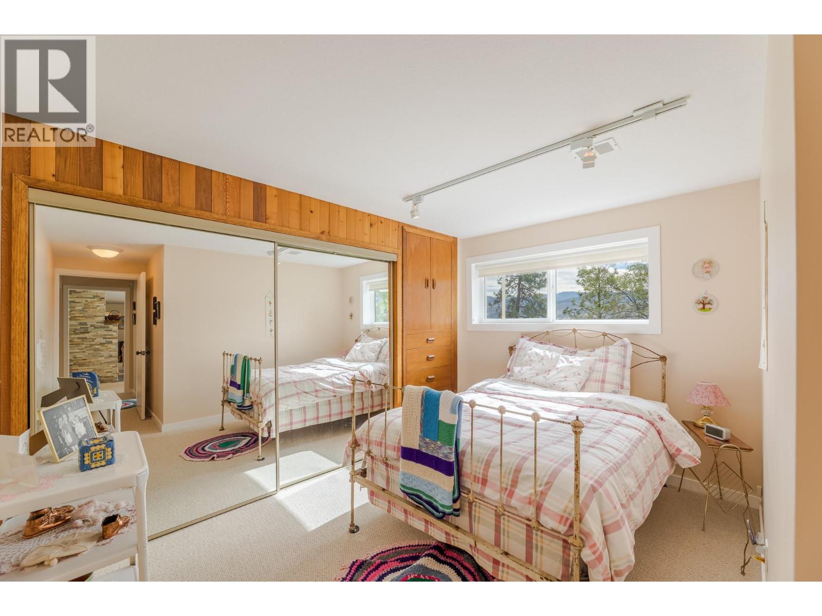 101 Knippelberg Road, Oliver, British Columbia  V0H 1T5 - Photo 26 - 10372987