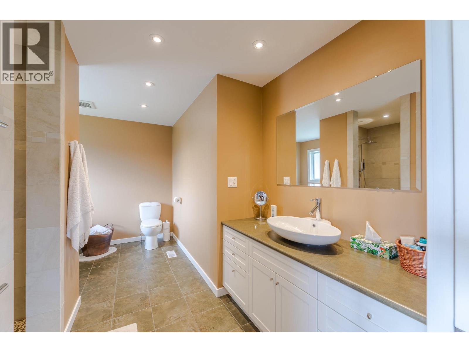 101 Knippelberg Road, Oliver, British Columbia  V0H 1T5 - Photo 29 - 10372987