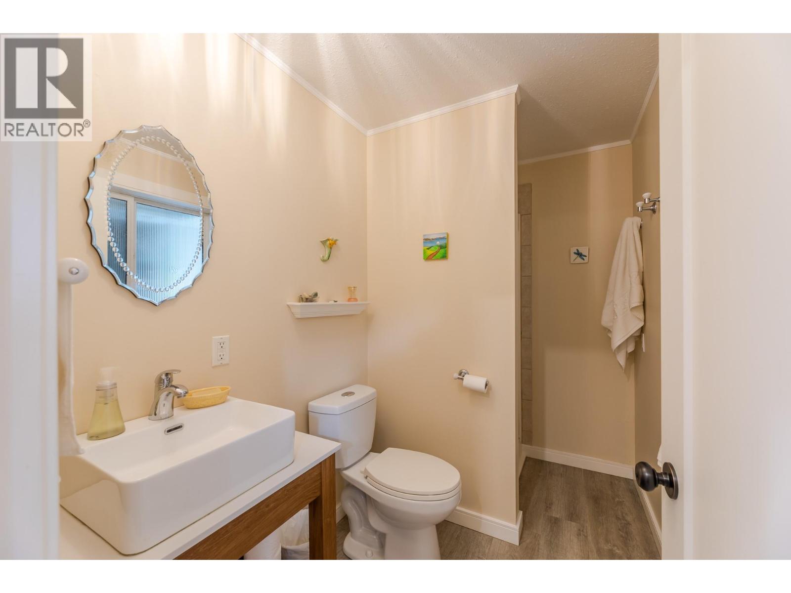 101 Knippelberg Road, Oliver, British Columbia  V0H 1T5 - Photo 30 - 10372987