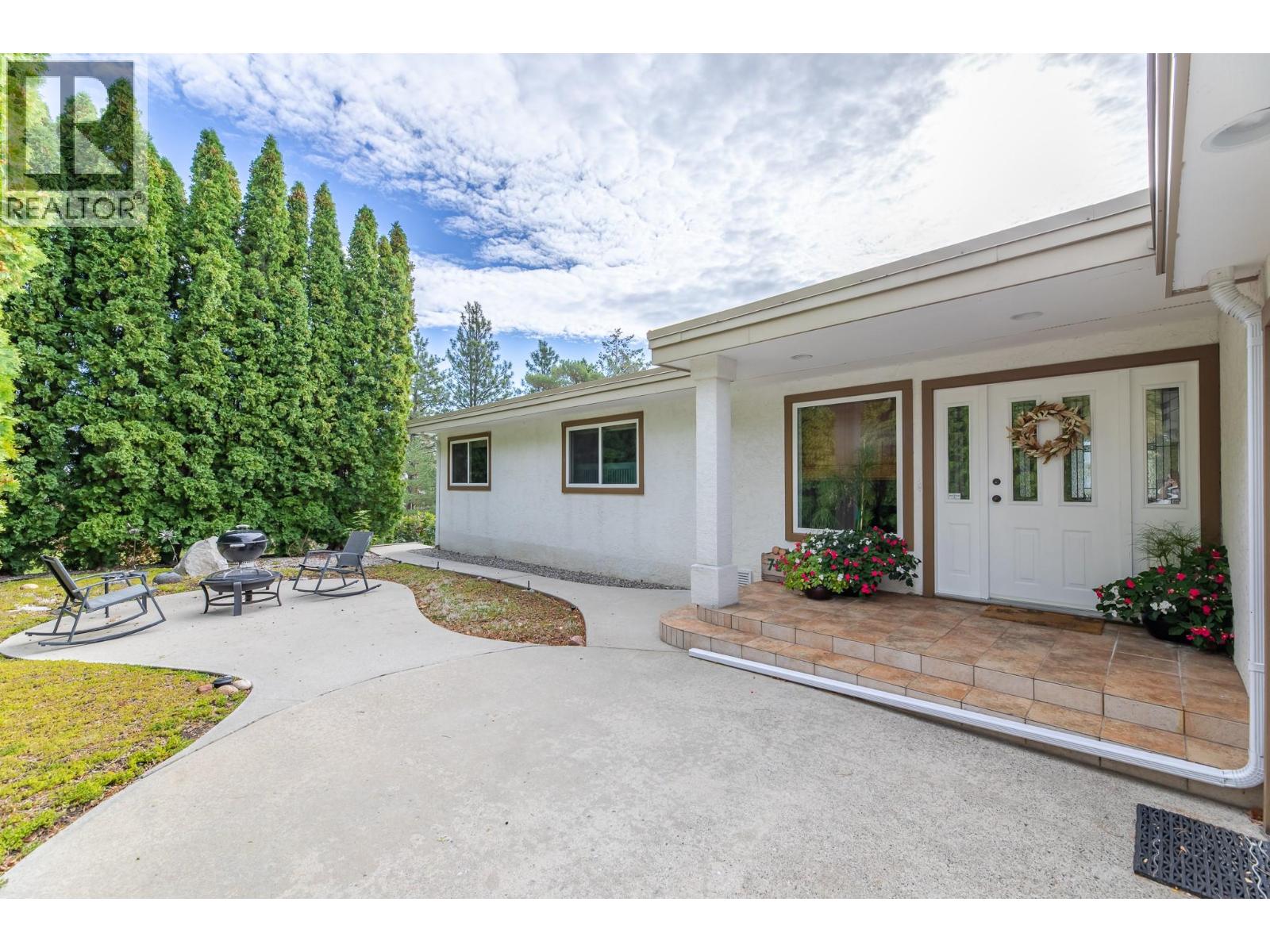 101 Knippelberg Road, Oliver, British Columbia  V0H 1T5 - Photo 34 - 10372987