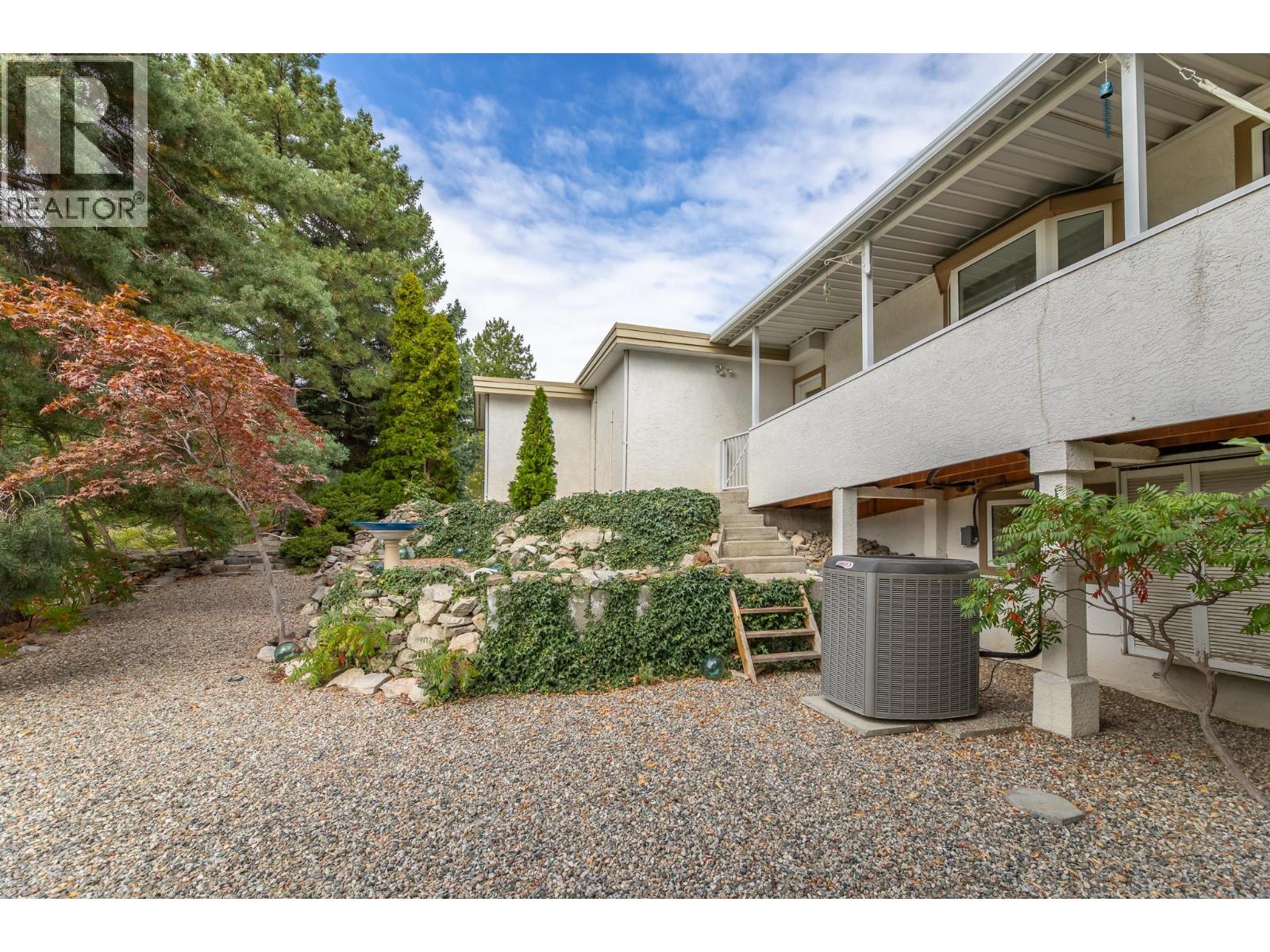 101 Knippelberg Road, Oliver, British Columbia  V0H 1T5 - Photo 39 - 10372987