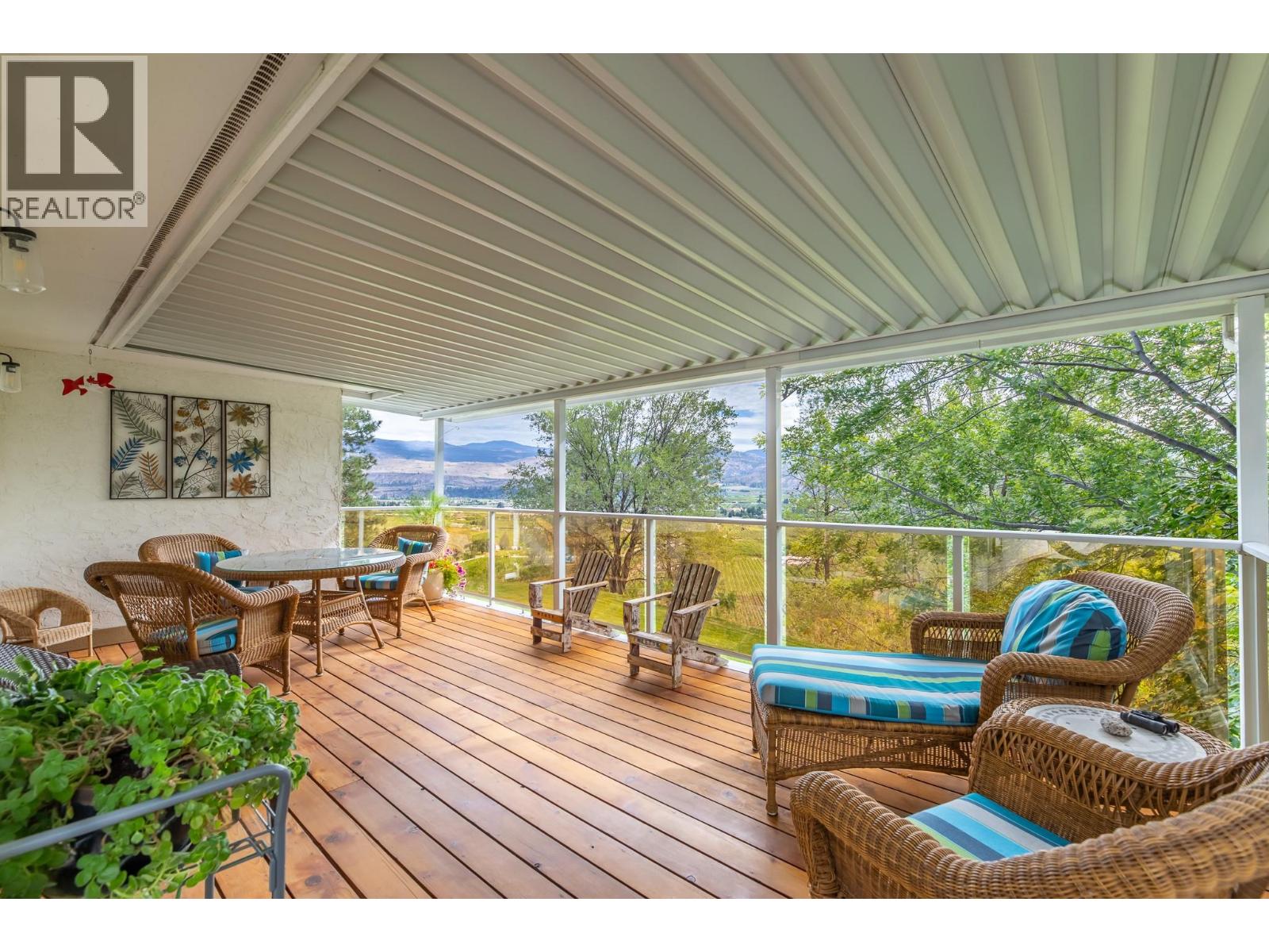 101 Knippelberg Road, Oliver, British Columbia  V0H 1T5 - Photo 6 - 10372987