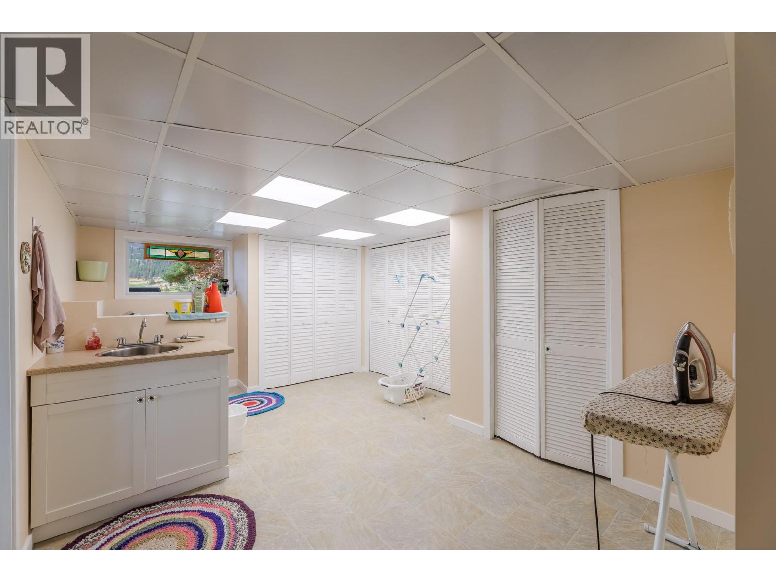 101 Knippelberg Road, Oliver, British Columbia  V0H 1T5 - Photo 62 - 10372987