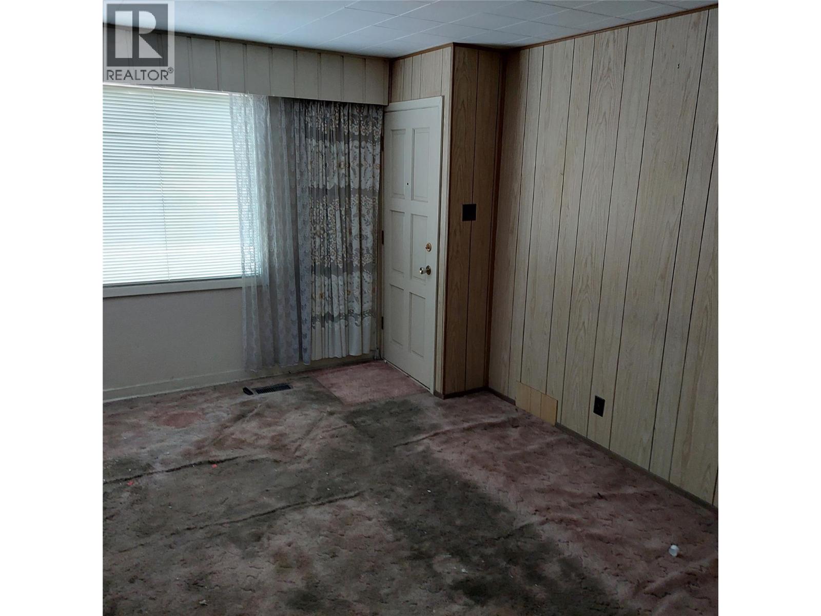 3220 35 Street, Vernon, British Columbia  V1T 6B7 - Photo 3 - 10372907