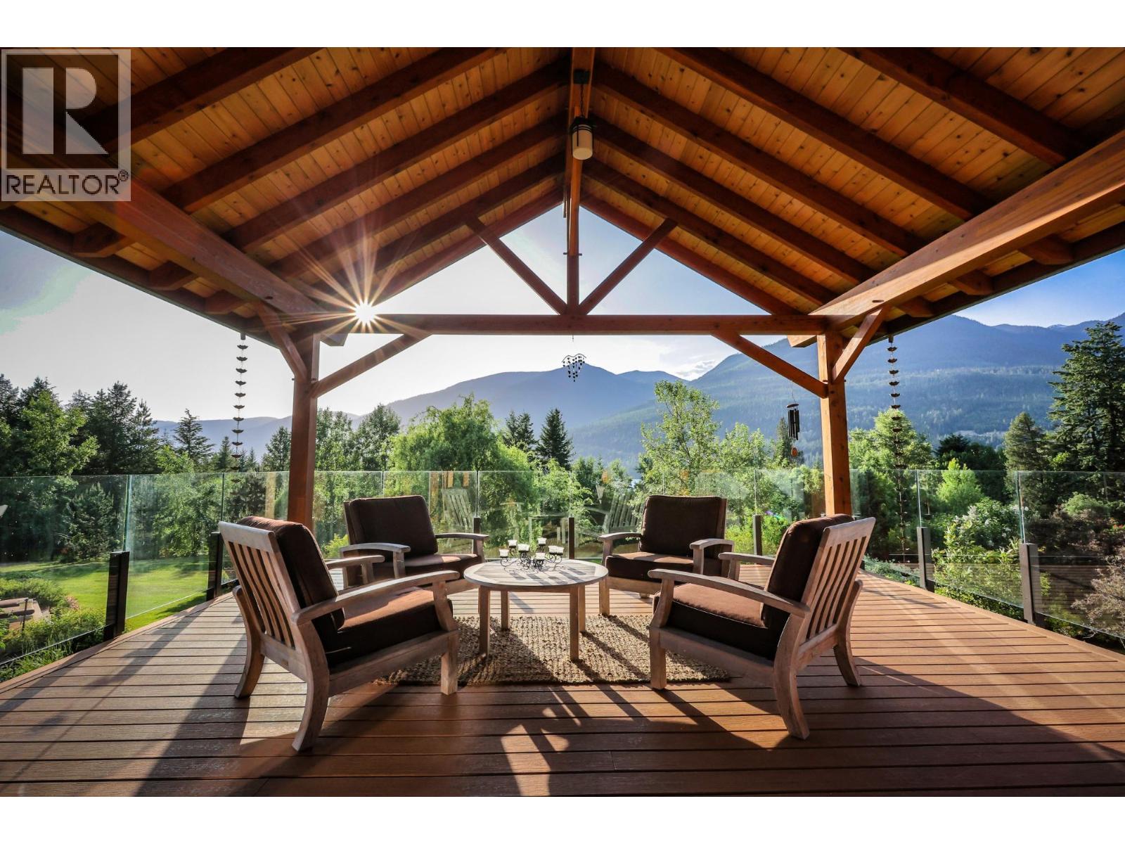 6890 Harrop-Procter Road, Harrop, British Columbia  V1L 6R2 - Photo 19 - 10372962