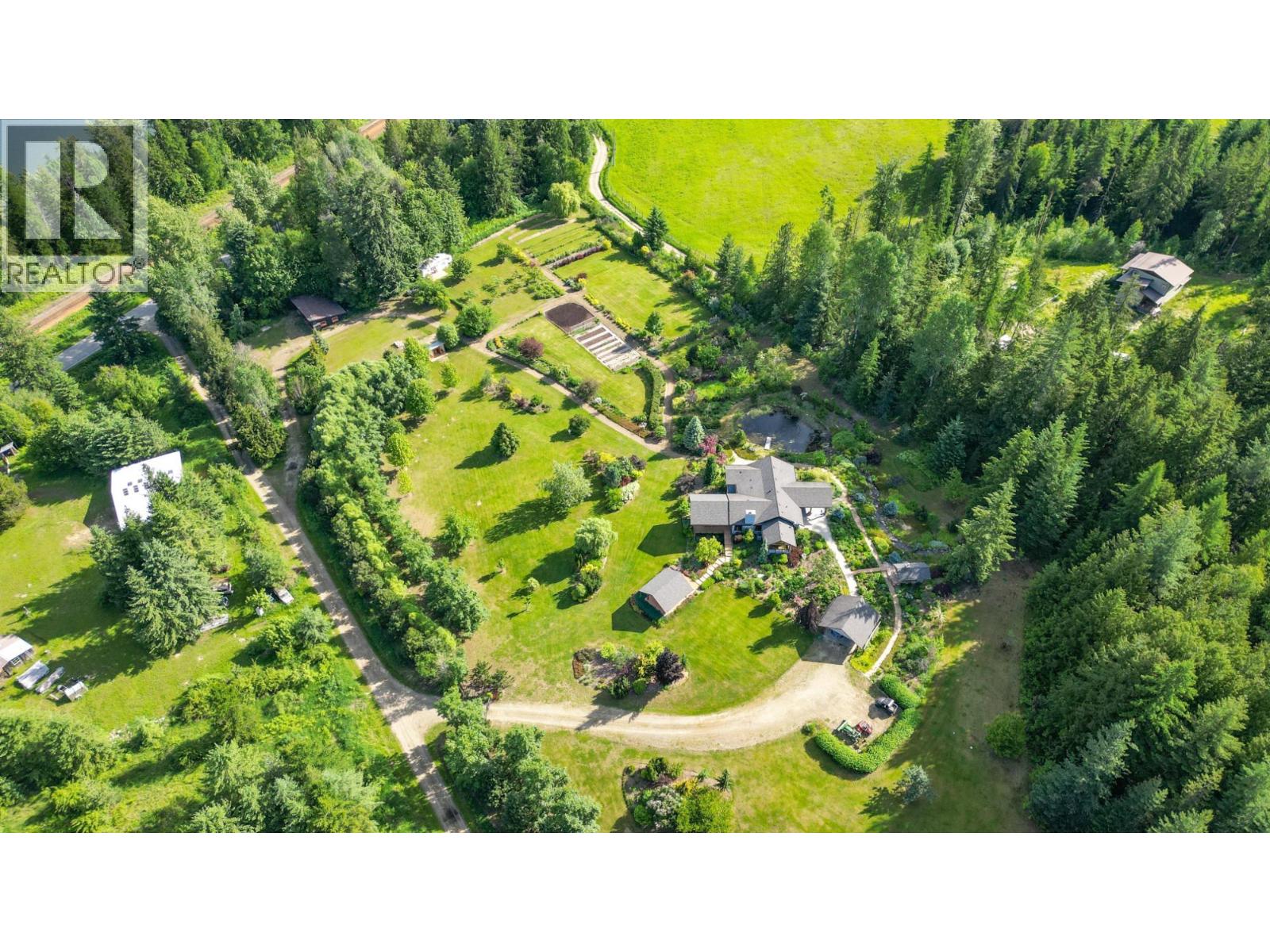 6890 Harrop-Procter Road, Harrop, British Columbia  V1L 6R2 - Photo 59 - 10372962