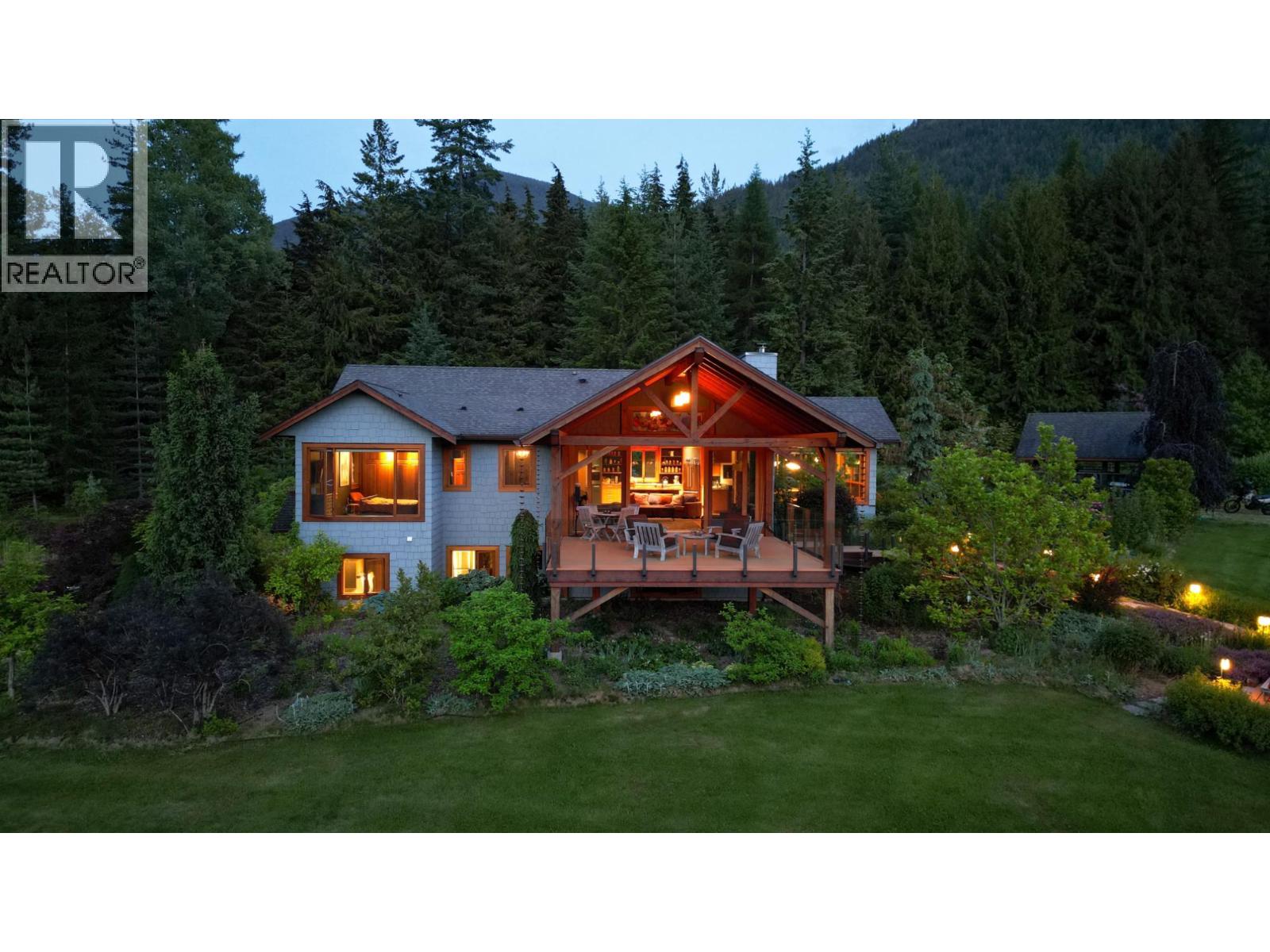 6890 Harrop-Procter Road, Harrop, British Columbia  V1L 6R2 - Photo 64 - 10372962