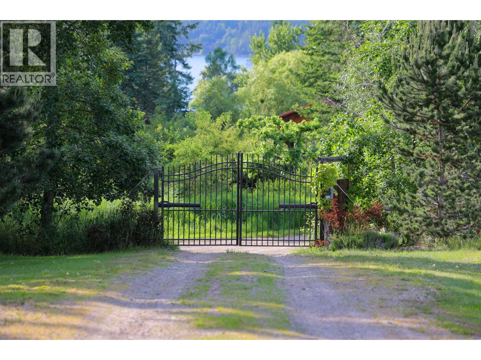 6890 Harrop-Procter Road, Harrop, British Columbia  V1L 6R2 - Photo 65 - 10372962