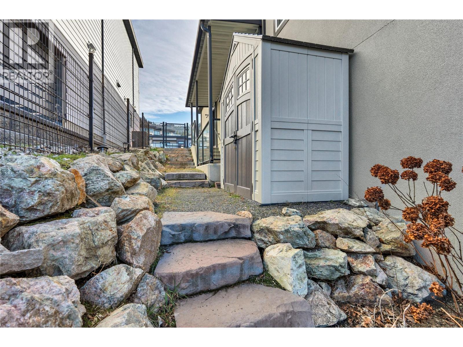 186 Avery Place, Penticton, British Columbia  V2A 0B4 - Photo 43 - 10372990