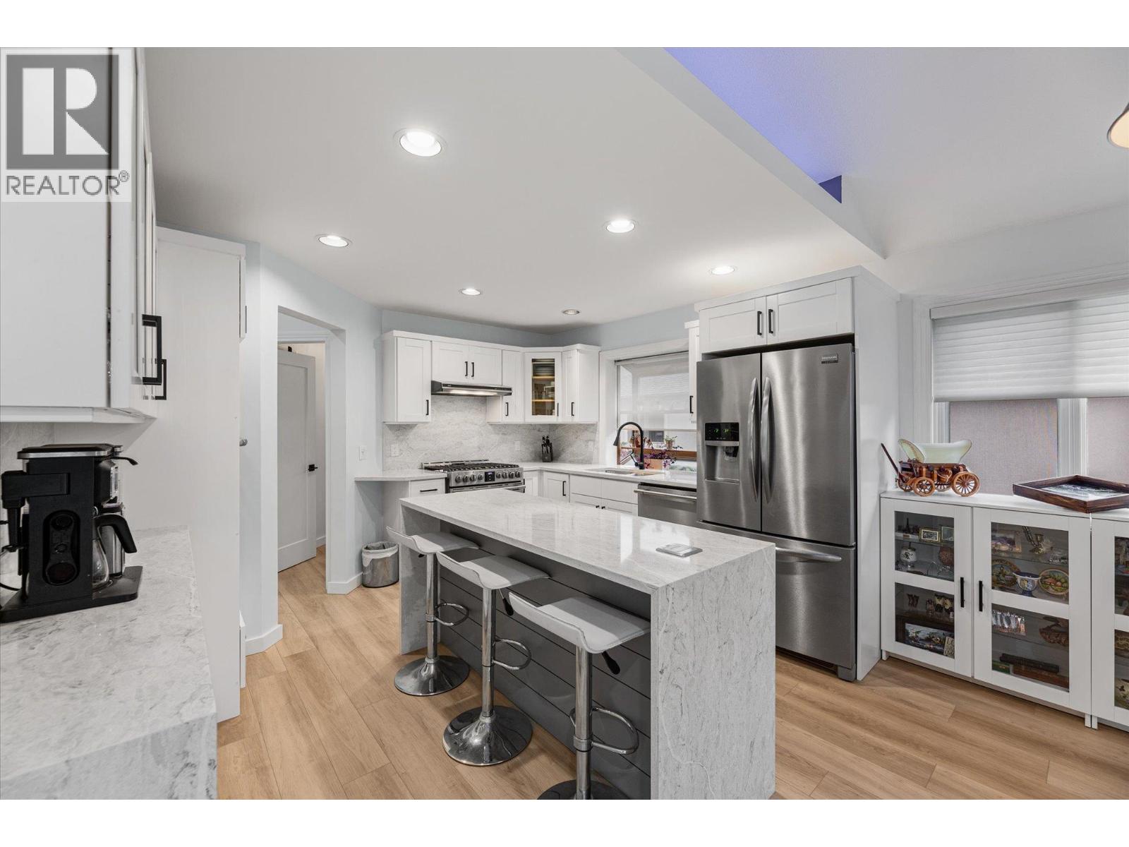 4187 Gallaghers Crescent, Kelowna, British Columbia  V1W 3Z9 - Photo 4 - 10365803