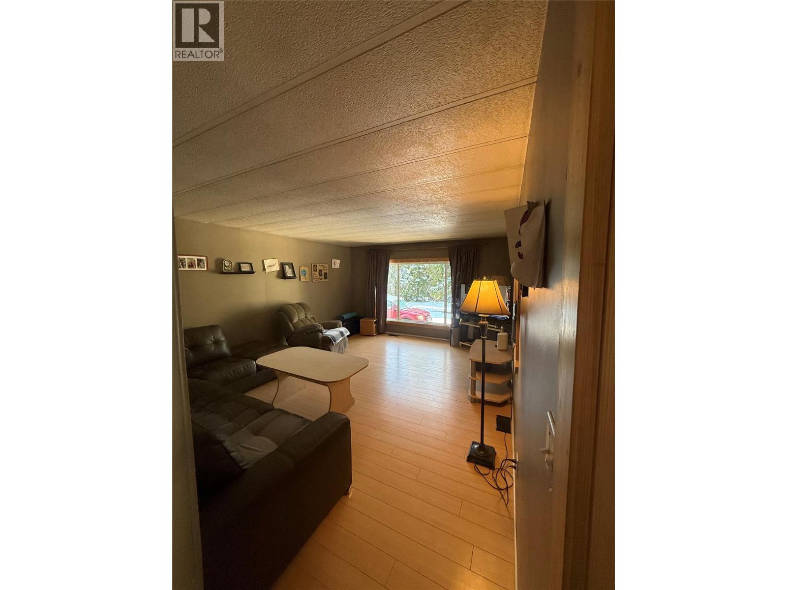 1925 Mcdaniels Road, Castlegar, British Columbia  V1N 4T2 - Photo 15 - 10372634