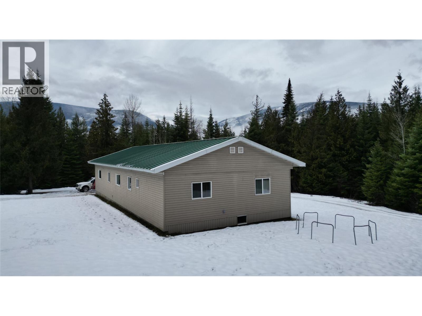 1925 Mcdaniels Road, Castlegar, British Columbia  V1N 4T2 - Photo 31 - 10372634