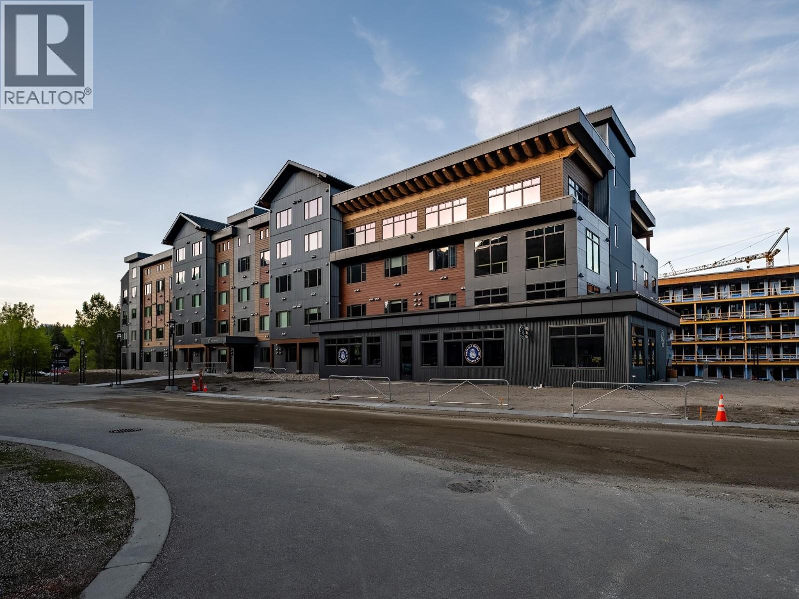 4280 Red Mountain Road Unit# 303, Rossland, British Columbia  V0G 1Y0 - Photo 43 - 10372965