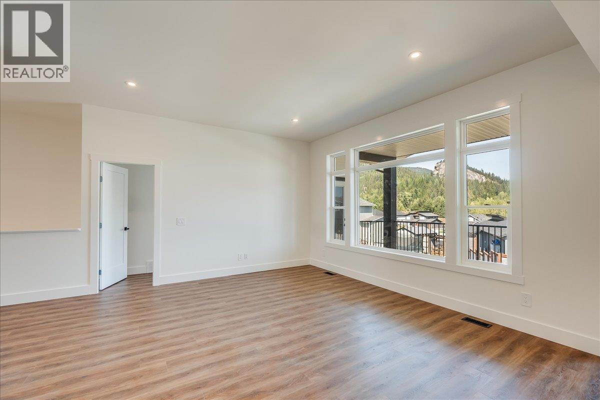 1509 Aspen Lane, Castlegar, British Columbia  V1N 4X8 - Photo 24 - 10372940