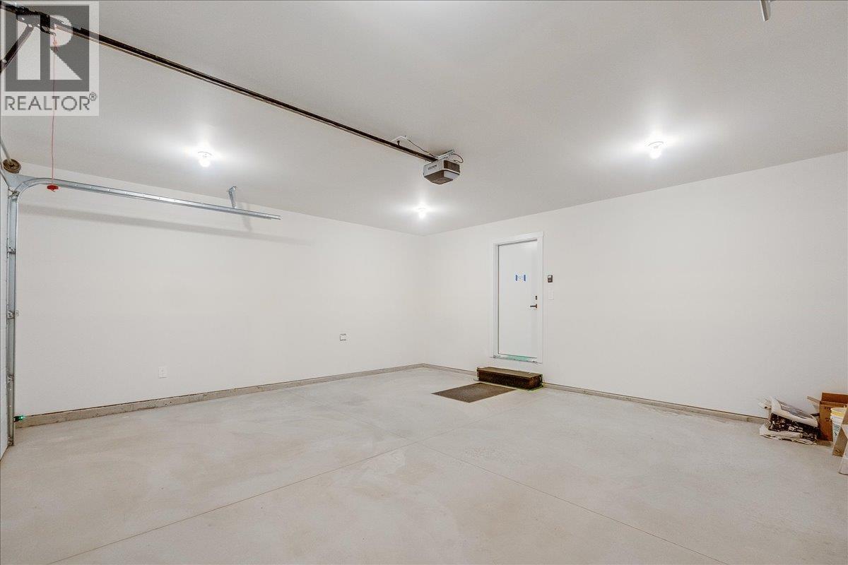 1509 Aspen Lane, Castlegar, British Columbia  V1N 4X8 - Photo 27 - 10372940