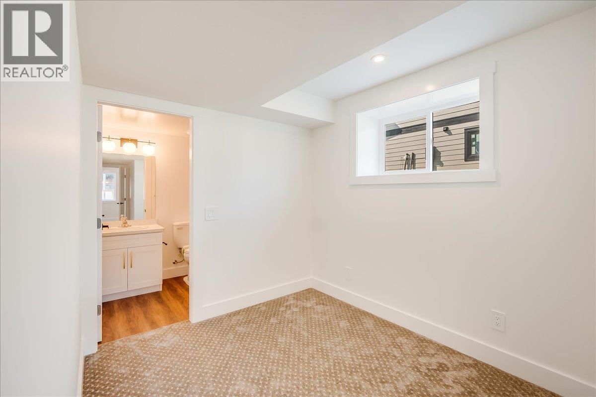 1509 Aspen Lane, Castlegar, British Columbia  V1N 4X8 - Photo 48 - 10372940
