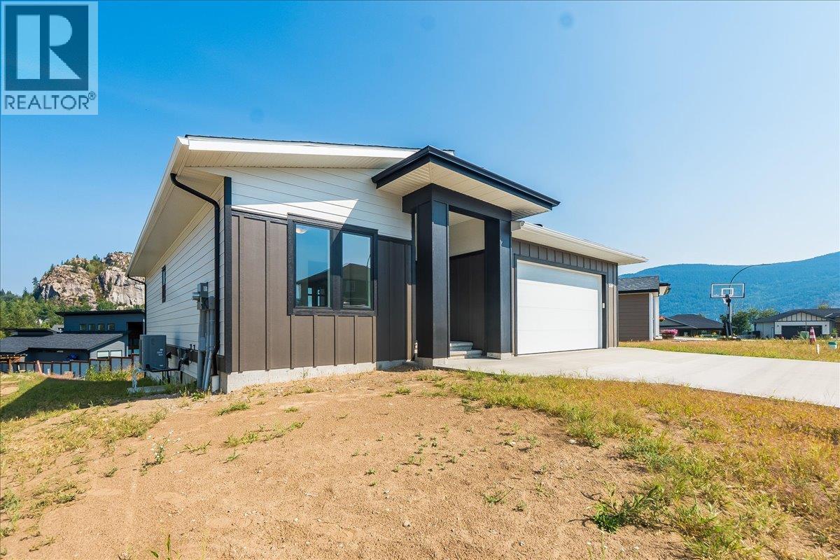 1509 Aspen Lane, Castlegar, British Columbia  V1N 4X8 - Photo 52 - 10372940