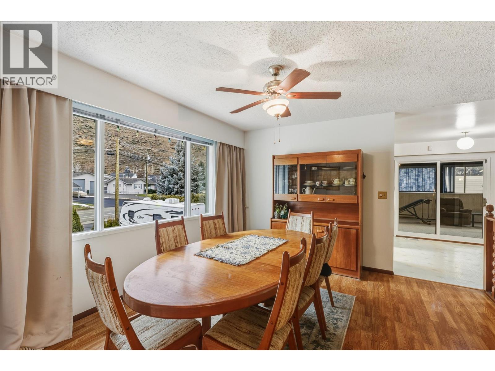 2480 Valleyview Drive, Kamloops, British Columbia  V2C 4E3 - Photo 10 - 10372204