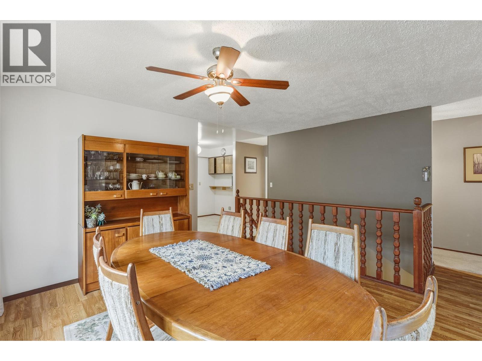 2480 Valleyview Drive, Kamloops, British Columbia  V2C 4E3 - Photo 11 - 10372204