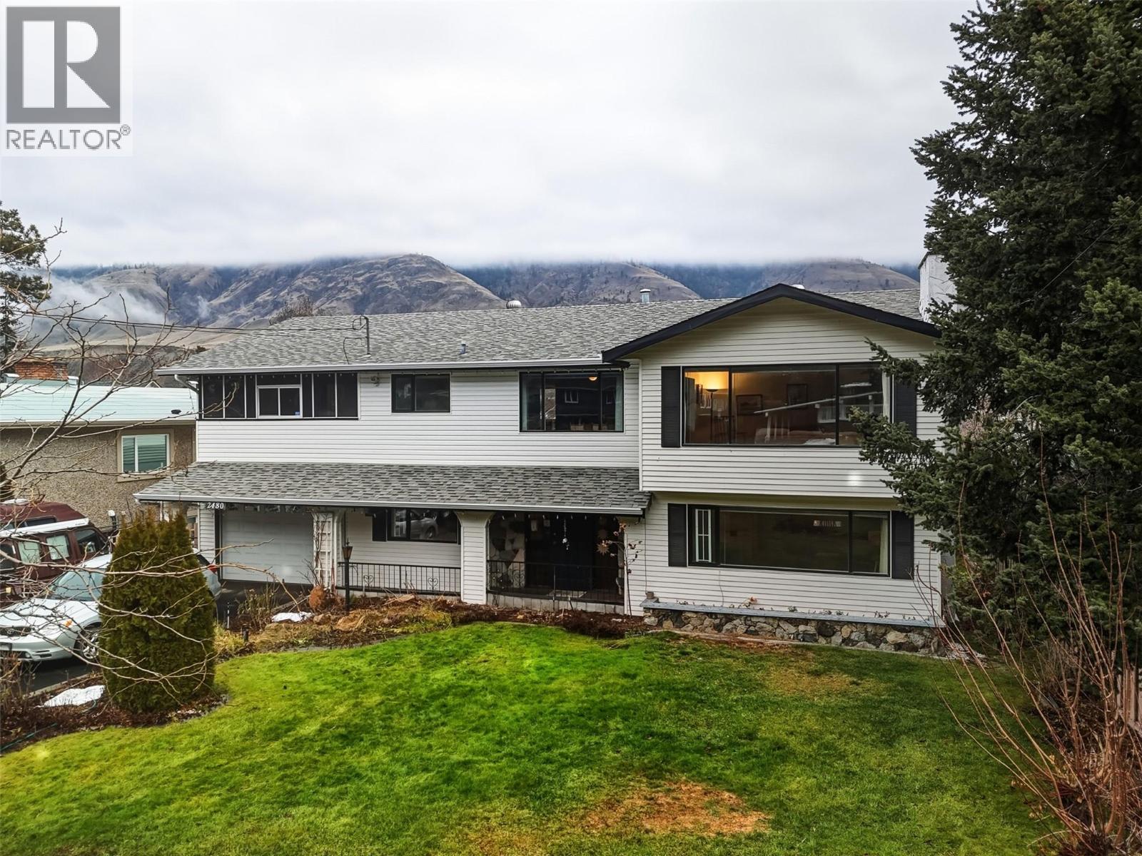 2480 Valleyview Drive, Kamloops, British Columbia  V2C 4E3 - Photo 2 - 10372204