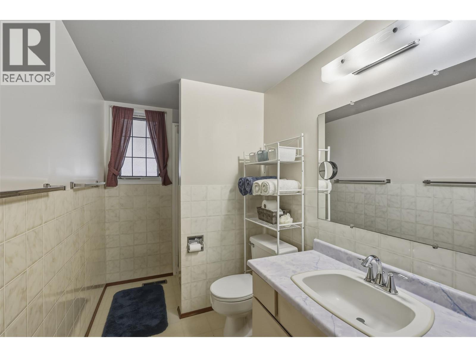 2480 Valleyview Drive, Kamloops, British Columbia  V2C 4E3 - Photo 36 - 10372204