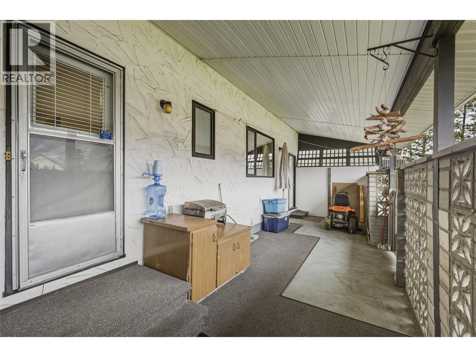 2480 Valleyview Drive, Kamloops, British Columbia  V2C 4E3 - Photo 41 - 10372204