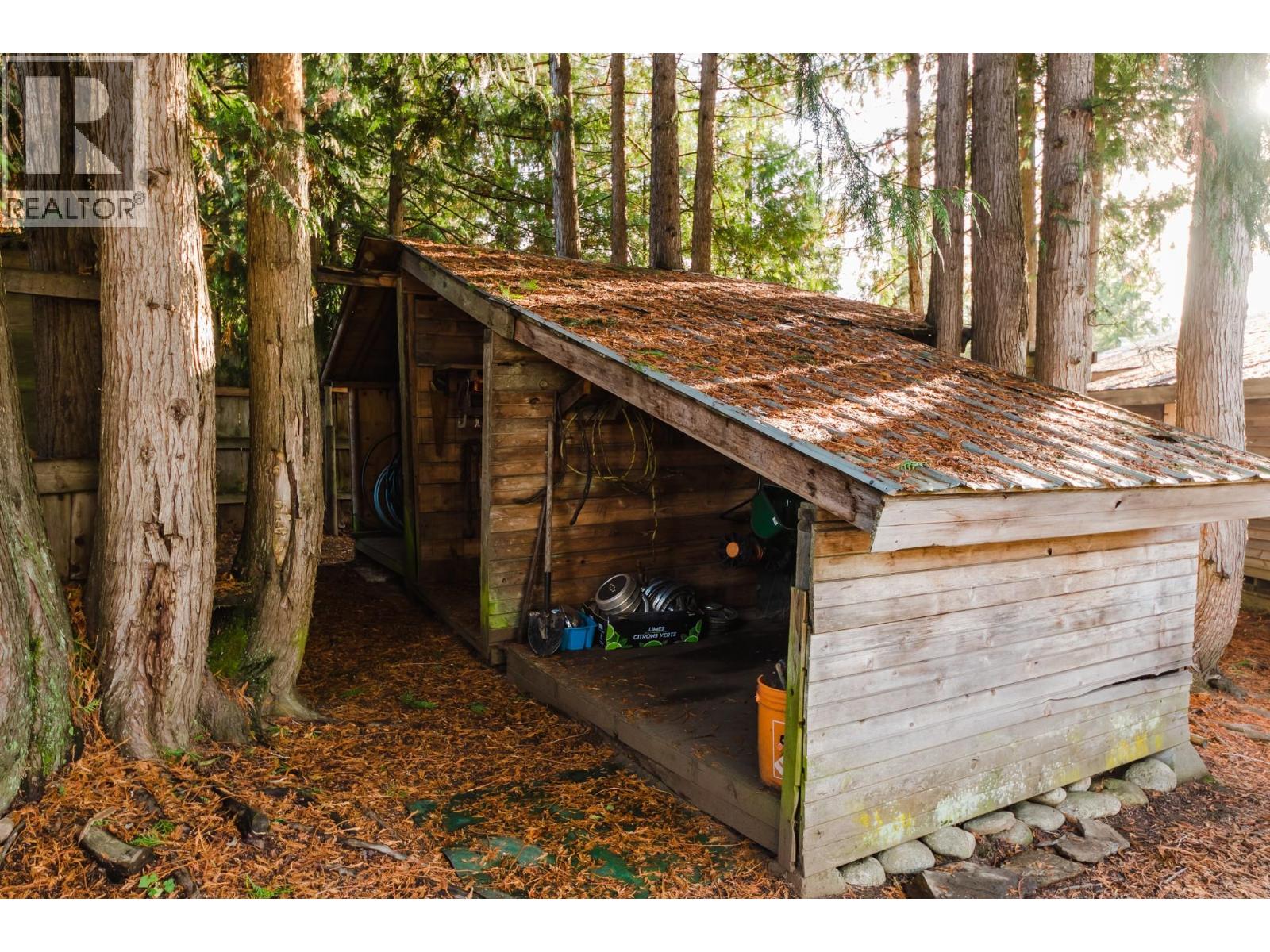 3974 Malakwa Station Road, Malakwa, British Columbia  V0E 2J0 - Photo 13 - 10367557