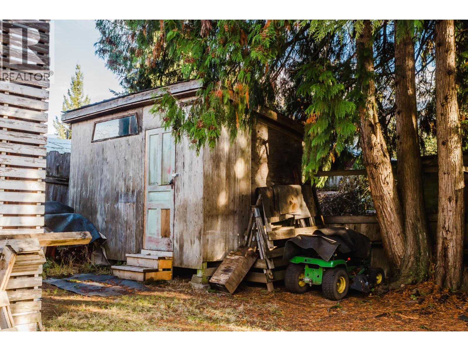 3974 Malakwa Station Road, Malakwa, British Columbia  V0E 2J0 - Photo 14 - 10367557